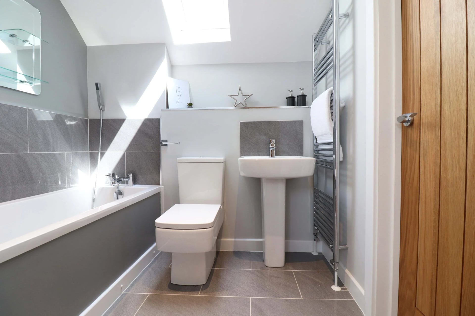 Blitzing your bathroom with Faye
