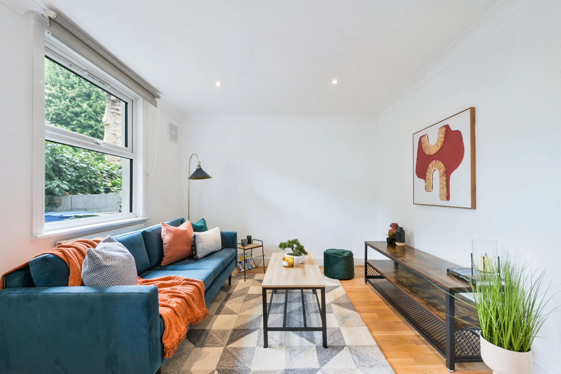 Can You Put in an Offer Before You’ve Sold?