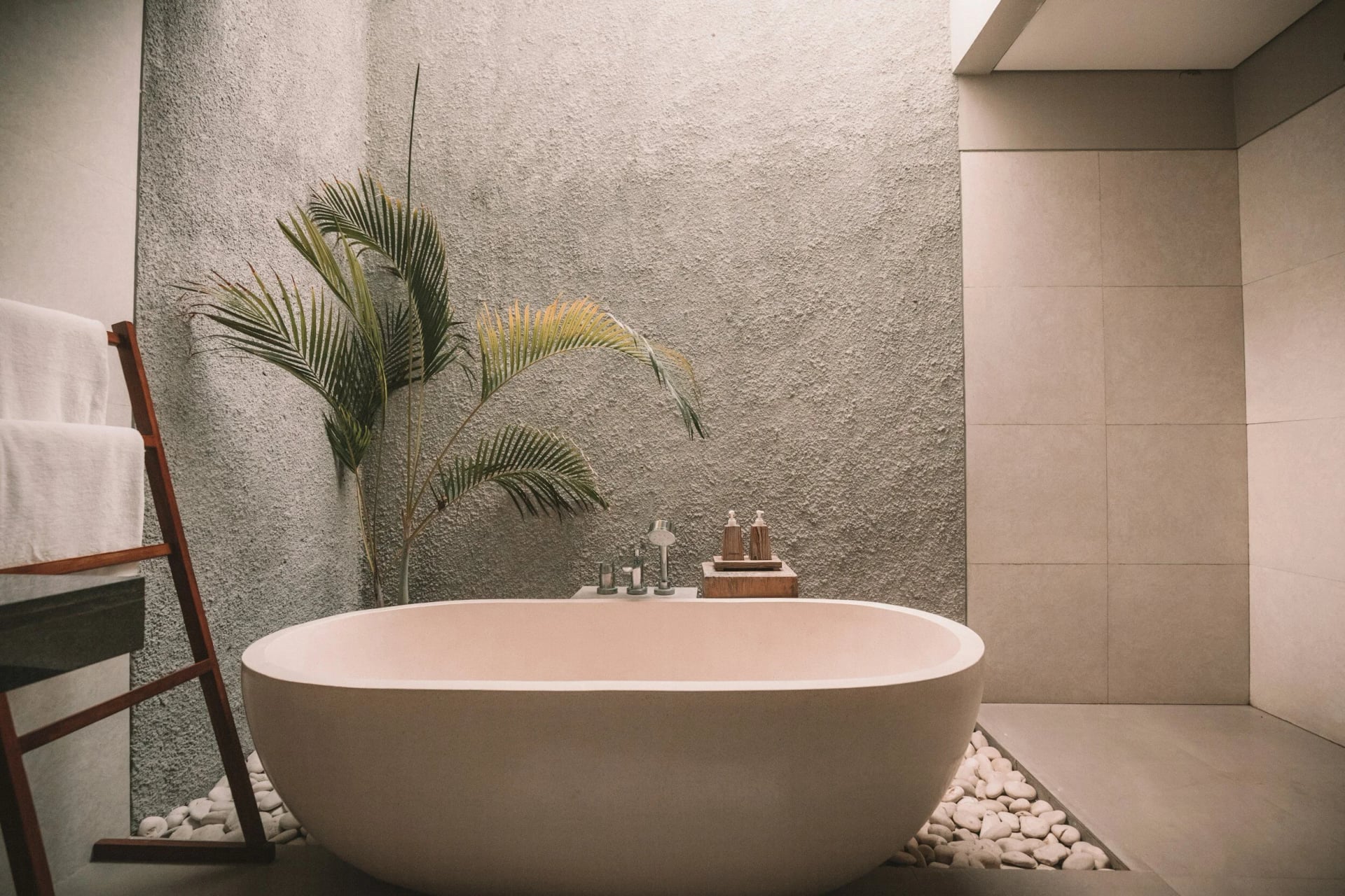 Embracing Serenity: The Spathroom Style Experience